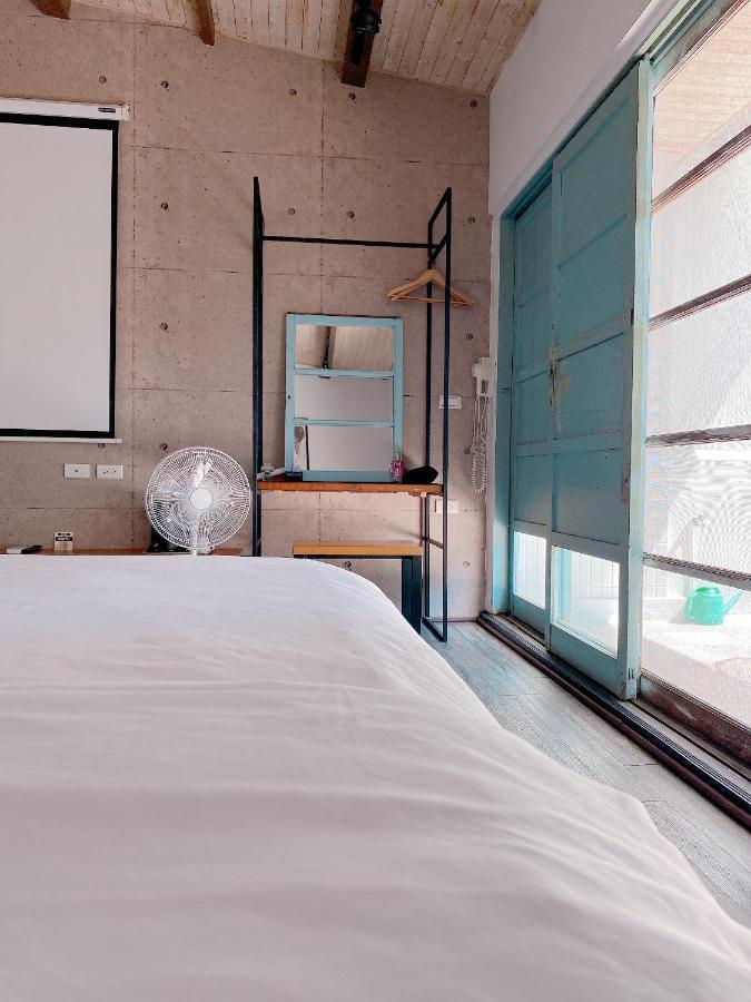 辣虎邸家 Love Here Tainan Esterno foto